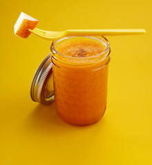 Jus orange carotte poire