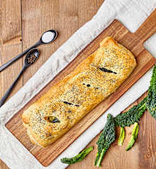 Strüdel al cavolo nero e gorgonzola