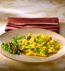 Farfalle mit Erbsen-Schinken-Sauce