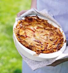 Clafoutis aux pêches et gingembre frais