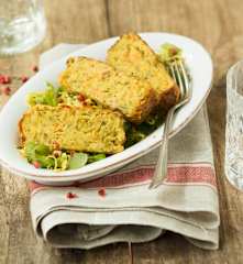Linsenbraten mit cremigem Gemüsesalat