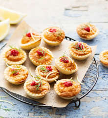 Minitartelettes aux œufs de lump