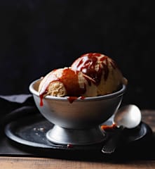 Lody z solonym karmelem