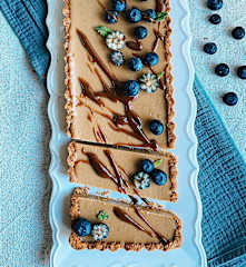 Tarte vegan de caramelo salgado