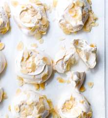 Petites meringues aux amandes