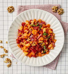 Insalata veloce con verdure crude