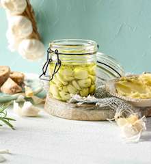 Confierter Knoblauch