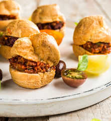 Mediterrane Profiteroles