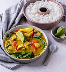Yellow chicken curry with rice
