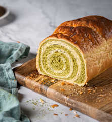 Pan de té matcha al vapor