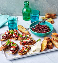Tomato and olive tapenade mini bruschette