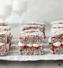 Sugar-free layered lamingtons