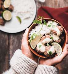 Boulettes de boeuf au citron vert et curry vert