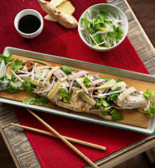 Lubina a la cantonesa - China