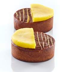 Antonio Bachour: Chocolate Caramel Pudding Tarts
