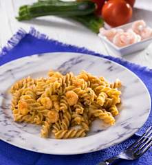 Fusilli integrali gamberi e zucchine