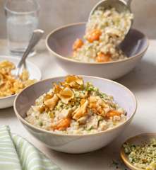 Gerstenrisotto mit Topinambur und Hühnerkraftbrühe