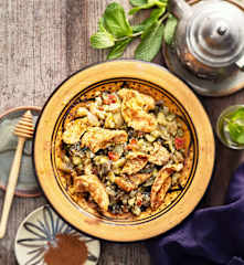 Tajine de poulet et légumes d'été