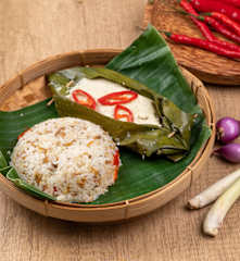 Nasi Liwet dan Pepes Tahu