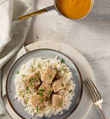 Bocconcini di pesce con crema di zucca e riso basmati