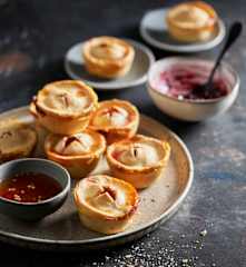 Baked Brie Bites with Chili and Raspberry Dips