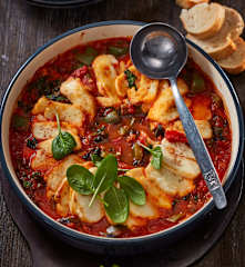 Tomaten-Spinat-Eintopf mit Halloumi und Zimt