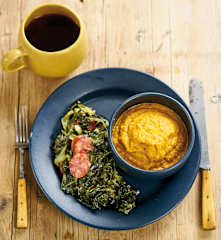 Puré de cenoura e abóbora com couve e chouriço