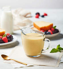 Vanilla sauce (crème anglaise)