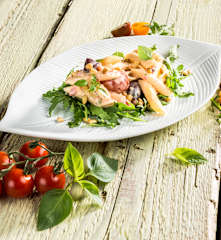 Mediterraner Nudelsalat