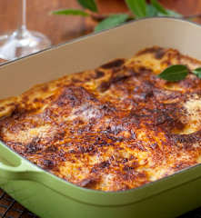 Lasaña de carne mechada