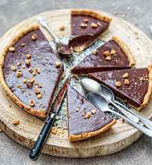 Tarte aux noisettes et chocolat