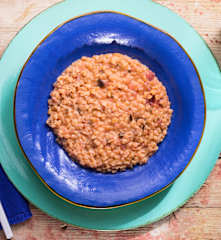 Orzotto rosa alla barbabietola