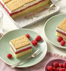 Himbeer-Butterkeks-Kuchen