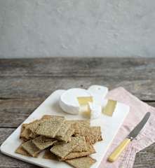 Galletitas saladas de hierbas y sésamo