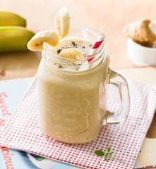 Batido de plátano con mantequilla de cacahuete