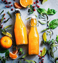 Mocktail de mandarina y albahaca