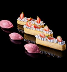 Antonio Bachour: Crème Fraîche Cheesecake with Strawberry Sherbet
