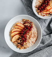 Ovesná kaše se skořicí