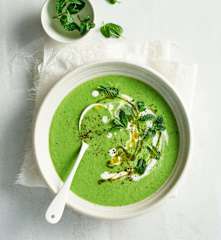 Pea and mint soup