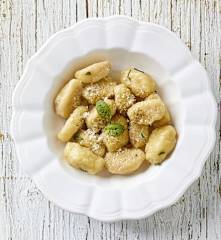 Gnocchi di patate ripieni di speck e Brie