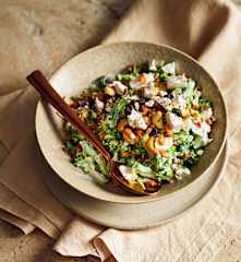 Crunchy broccoli salad with speck (TM6)
