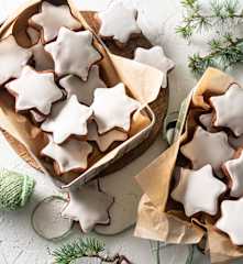 Galletas estrella con glaseado