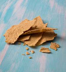 Vegan parmesan shards