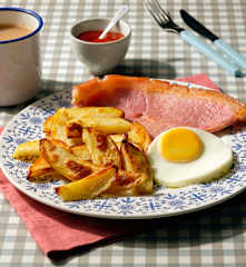 Ham, Egg and Chips