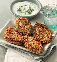 Tortini di fave vegetariani ripieni (kibbeh)