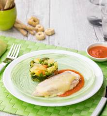 Pollo al Varoma con verdure e salsa ai peperoni