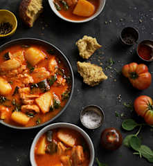 Estofado de pollo con verduras en cocción lenta TM6