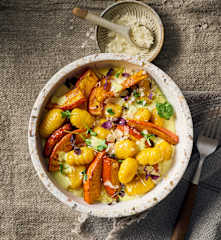 Kürbis-Gnocchi mit cremiger Currysauce