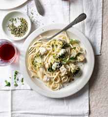 Pâtes crémeuses au poulet et brocoli