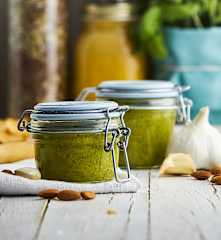 Pesto mandorle e basilico